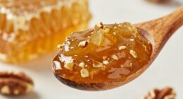 Honig-Nuss-Aufstrich ohne Zucker