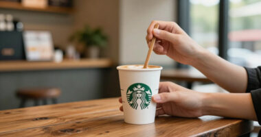 Snoopy Starbucks
